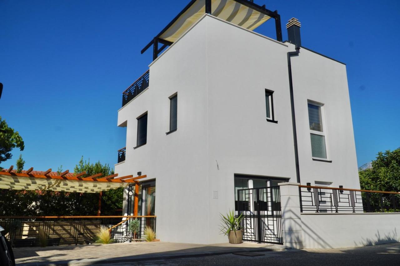 Villa Borna B20 Трогир Екстериор снимка